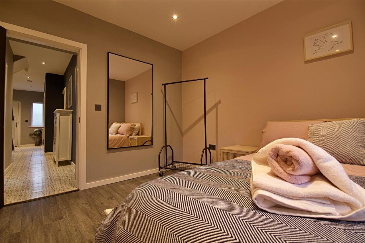 Scotforth Road- Boutique Rooms In Lancaster City Townhouse Ланкастер Екстер'єр фото